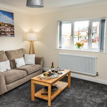 Villa Station View Whitby Esterno foto