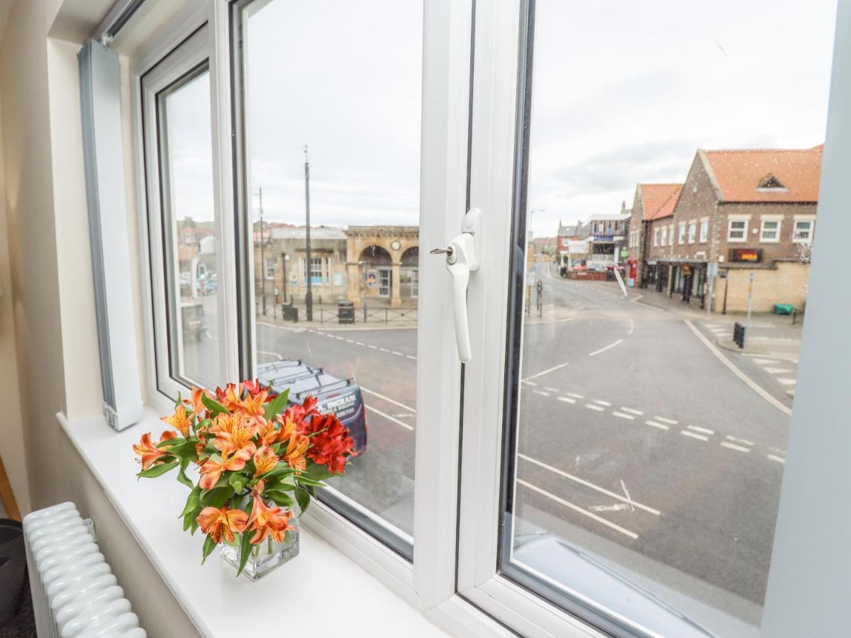 Villa Station View Whitby Esterno foto